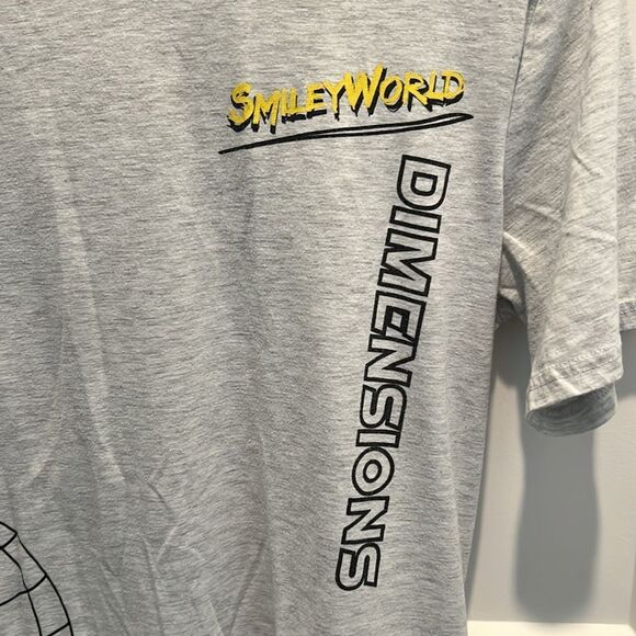 SMILEY WORLD EMBRACE THE POSSIBILITIES TEE T SHIRT Mens Medium,SMILEY FACE - Picture 3 of 7